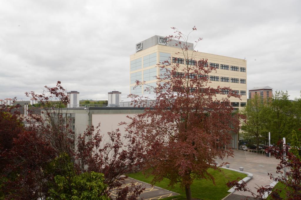 Townhead Apartments Gallery View Paisley Exterior photo