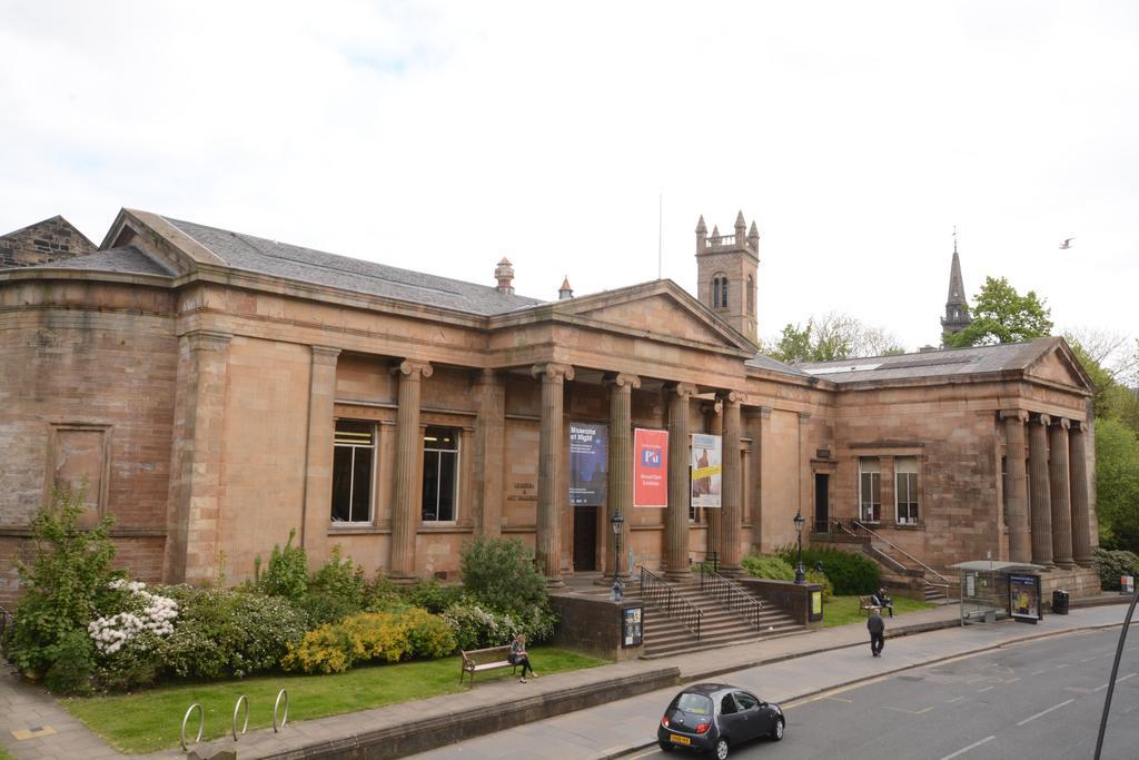 Townhead Apartments Gallery View Paisley Exterior photo